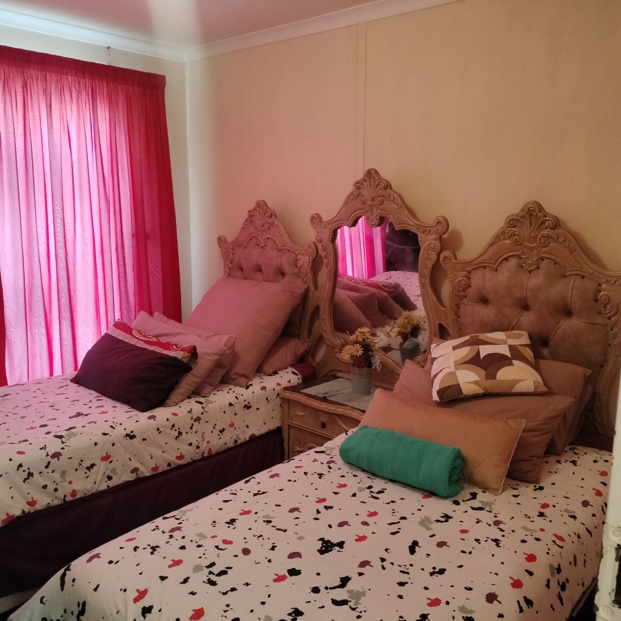 To Let 3 Bedroom Property for Rent in Tlhabane West North West